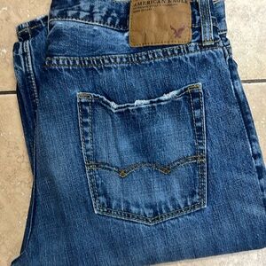American Eagle Low Rise Boot Cut Jeans Men's 33/32 Denim Zipper Fly